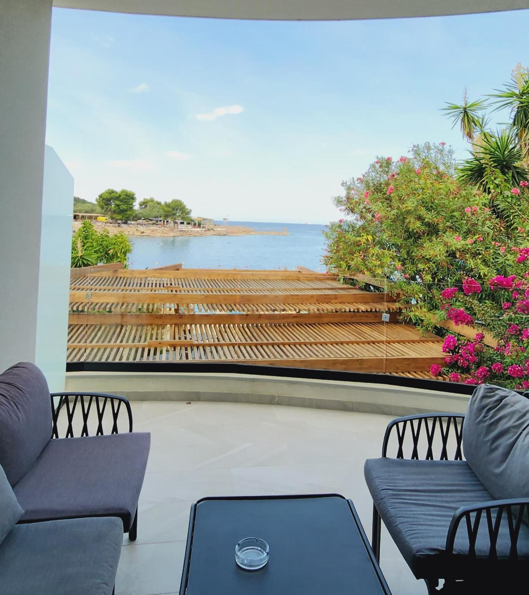 Manta Hotel Ksamil Exterior foto