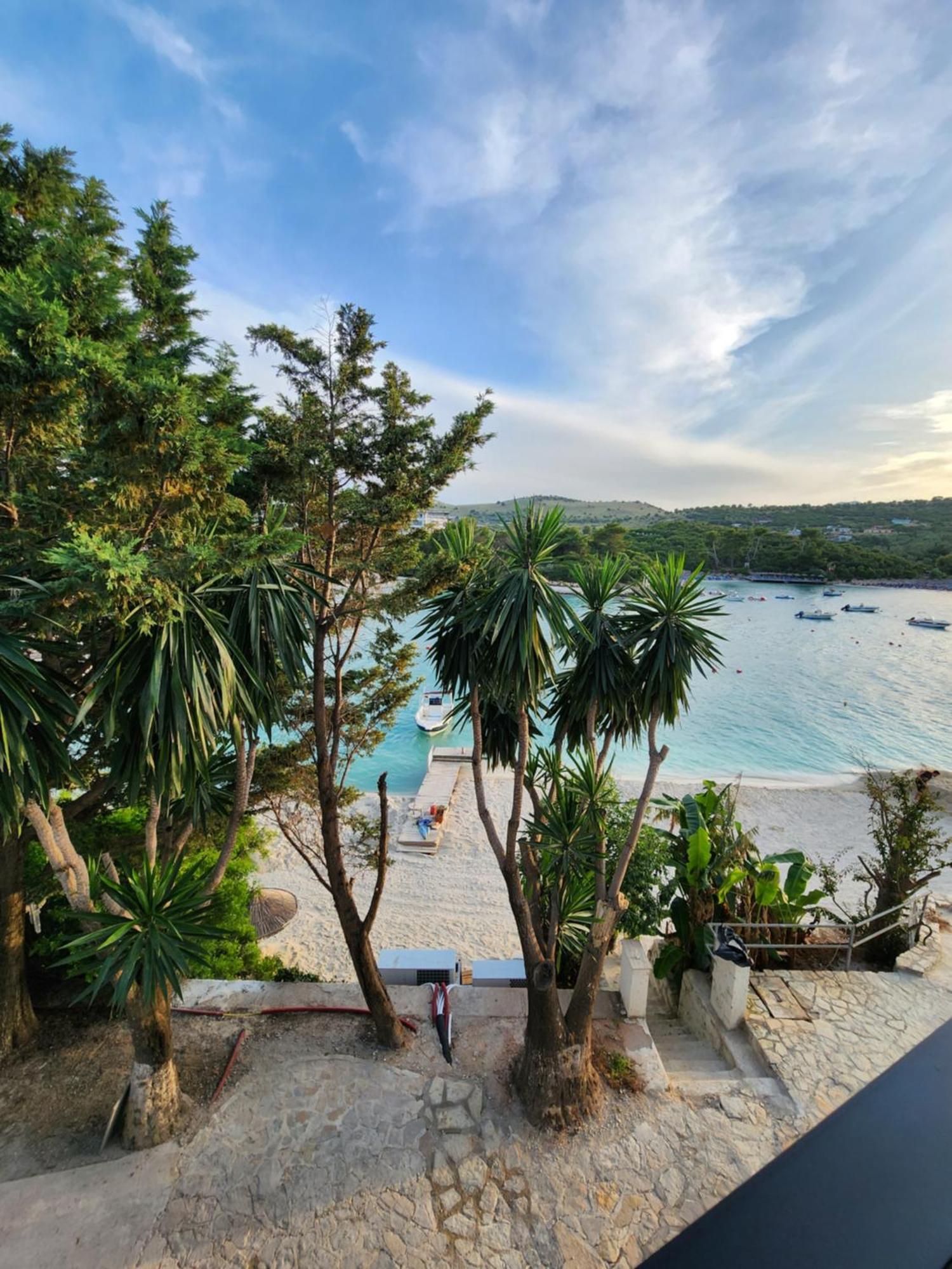 Manta Hotel Ksamil Exterior foto