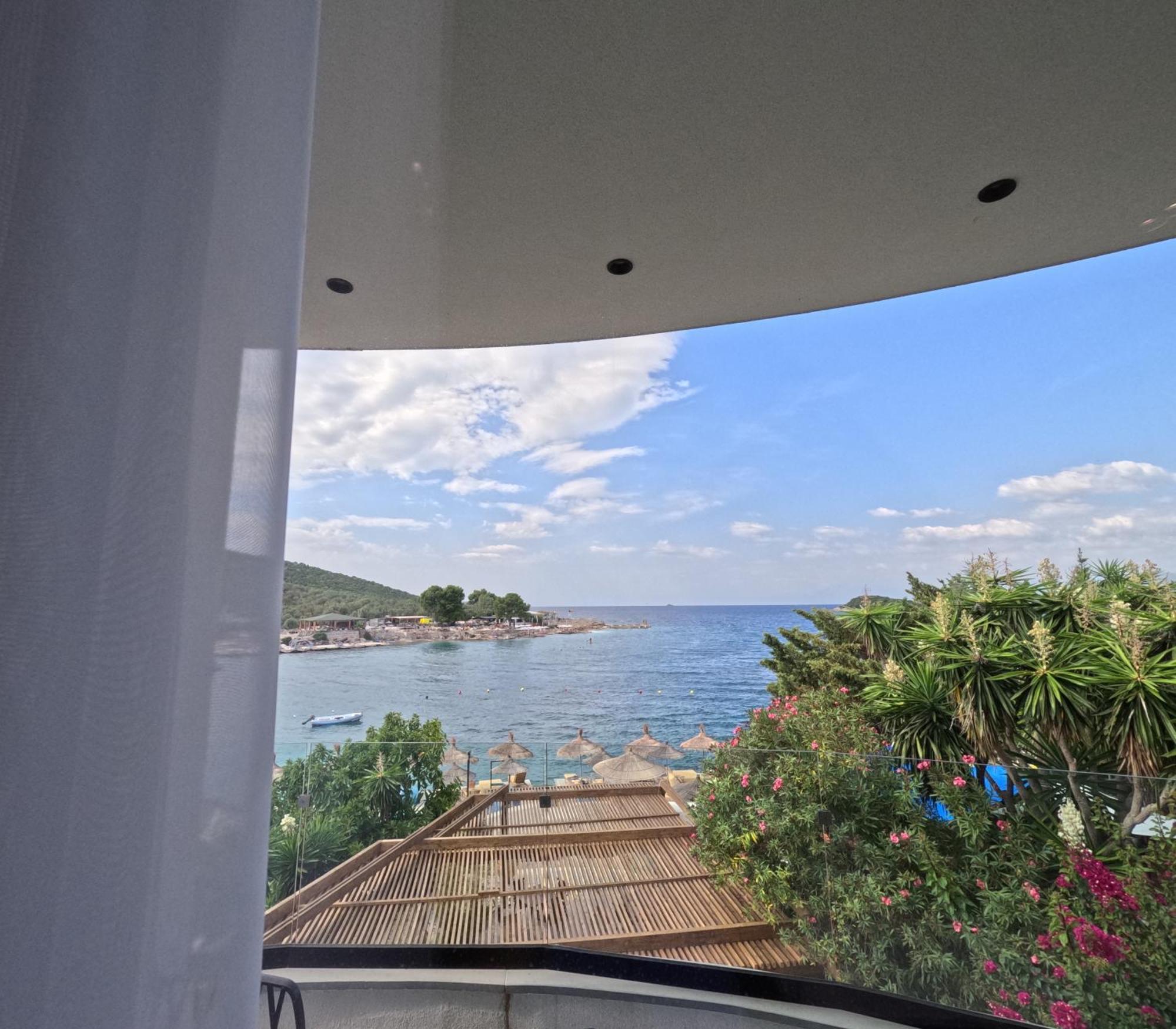 Manta Hotel Ksamil Exterior foto