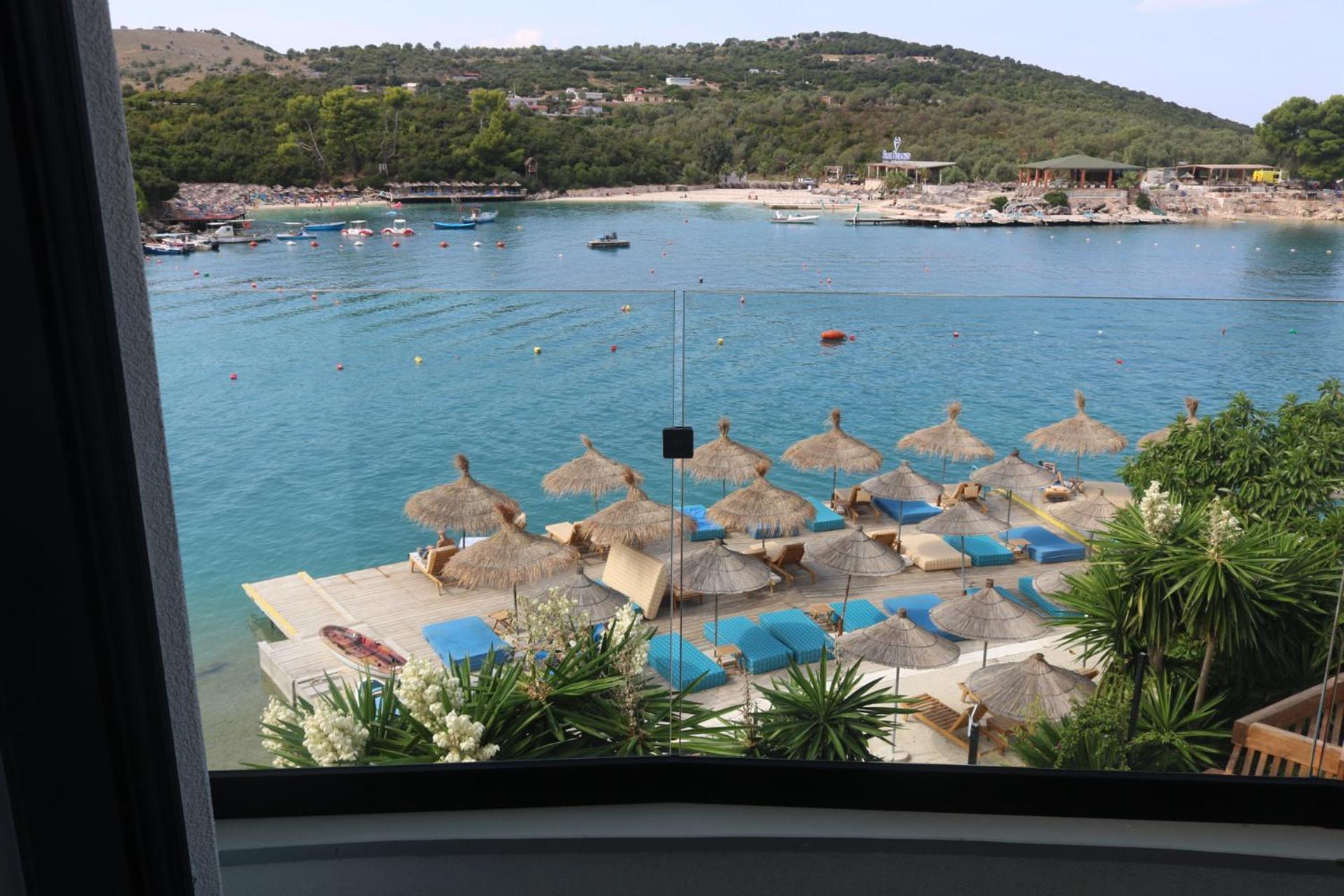 Manta Hotel Ksamil Exterior foto
