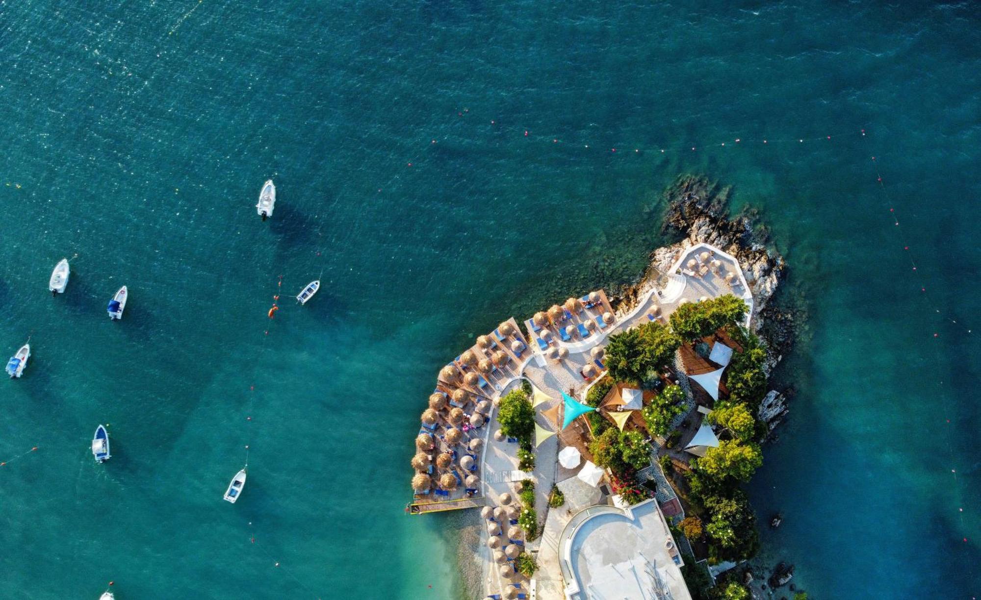 Manta Hotel Ksamil Exterior foto