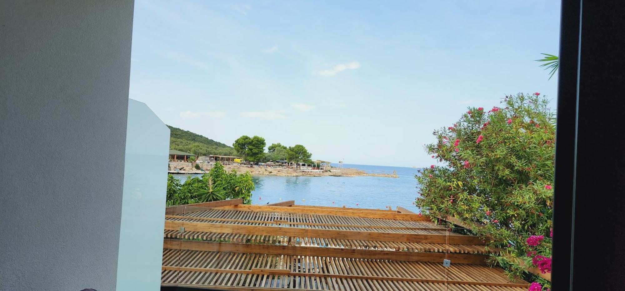 Manta Hotel Ksamil Exterior foto